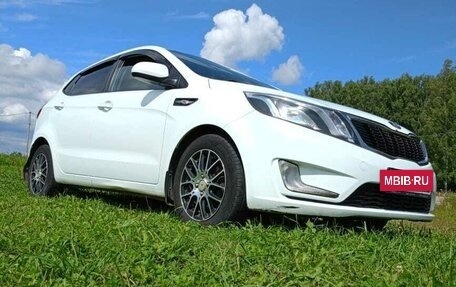 KIA Rio III рестайлинг, 2015 год, 700 000 рублей, 15 фотография