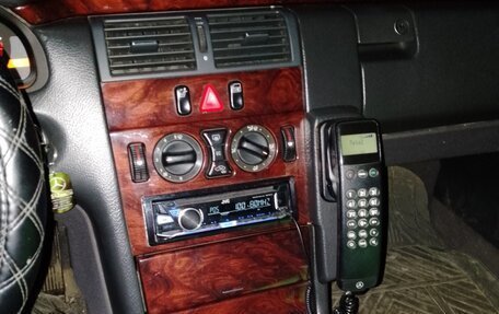 Mercedes-Benz E-Класс, 1999 год, 547 000 рублей, 5 фотография