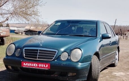 Mercedes-Benz E-Класс, 1999 год, 547 000 рублей, 4 фотография