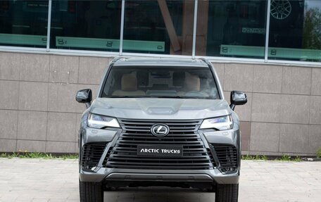 Lexus LX, 2024 год, 16 990 000 рублей, 2 фотография