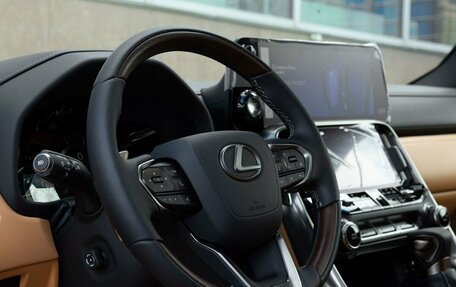 Lexus LX, 2024 год, 16 990 000 рублей, 11 фотография