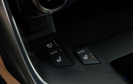 Lexus LX, 2024 год, 16 990 000 рублей, 14 фотография