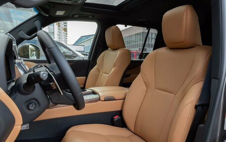 Lexus LX, 2024 год, 16 990 000 рублей, 18 фотография