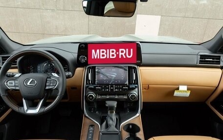 Lexus LX, 2024 год, 16 990 000 рублей, 28 фотография