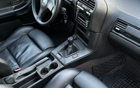 BMW 3 серия, 1993 год, 800 000 рублей, 4 фотография