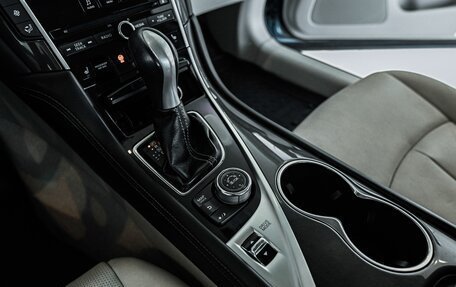 Infiniti Q50 I рестайлинг, 2014 год, 1 345 000 рублей, 13 фотография
