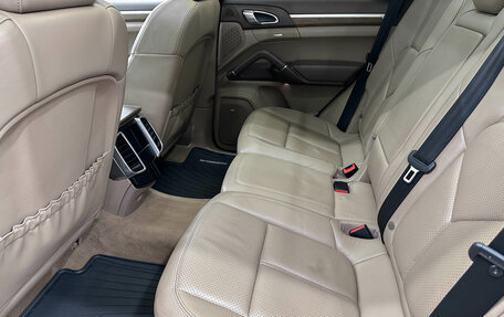 Porsche Cayenne III, 2013 год, 2 900 000 рублей, 28 фотография