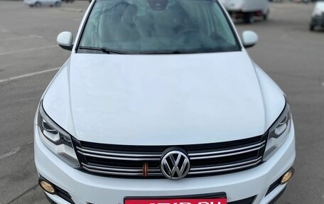Volkswagen Tiguan I, 2014 год, 1 750 000 рублей, 2 фотография