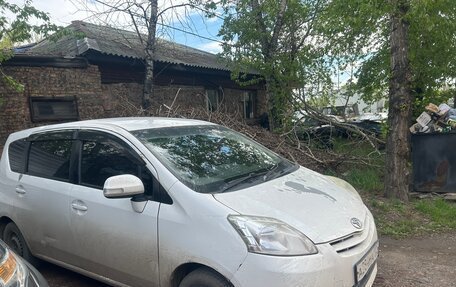 Toyota Passo Sette, 2009 год, 725 000 рублей, 3 фотография