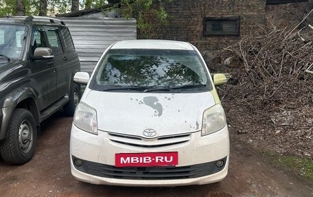 Toyota Passo Sette, 2009 год, 725 000 рублей, 4 фотография