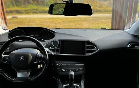 Peugeot 308 II, 2014 год, 1 111 111 рублей, 2 фотография