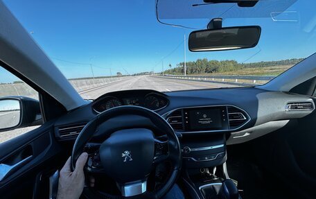 Peugeot 308 II, 2014 год, 1 111 111 рублей, 7 фотография