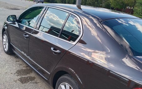 Skoda Superb III рестайлинг, 2013 год, 1 250 000 рублей, 11 фотография