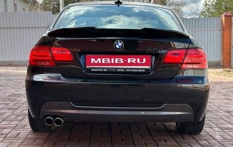 BMW 3 серия, 2011 год, 2 000 000 рублей, 2 фотография