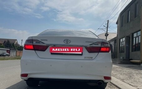 Toyota Camry, 2016 год, 1 985 000 рублей, 5 фотография