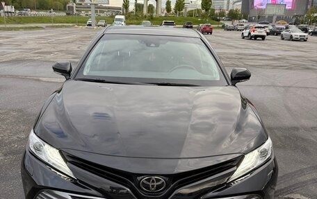 Toyota Camry, 2021 год, 3 500 000 рублей, 6 фотография