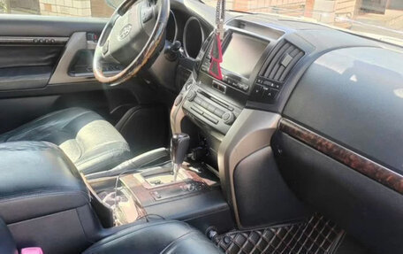 Toyota Land Cruiser 200, 2011 год, 3 500 000 рублей, 16 фотография