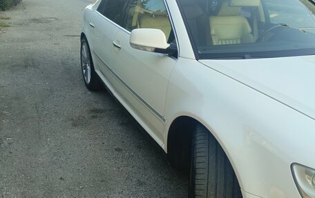 Volkswagen Phaeton I рестайлинг, 2008 год, 1 050 000 рублей, 5 фотография