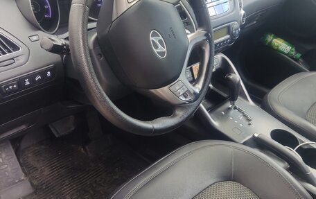 Hyundai ix35 I рестайлинг, 2011 год, 1 250 000 рублей, 5 фотография