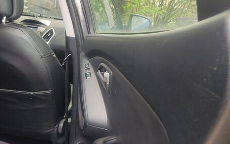 Hyundai ix35 I рестайлинг, 2011 год, 1 250 000 рублей, 11 фотография