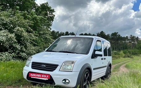 Ford Tourneo Connect I, 2009 год, 725 000 рублей, 2 фотография