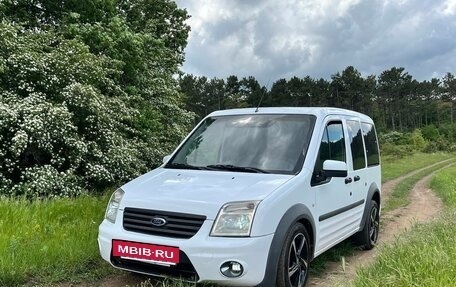 Ford Tourneo Connect I, 2009 год, 725 000 рублей, 3 фотография