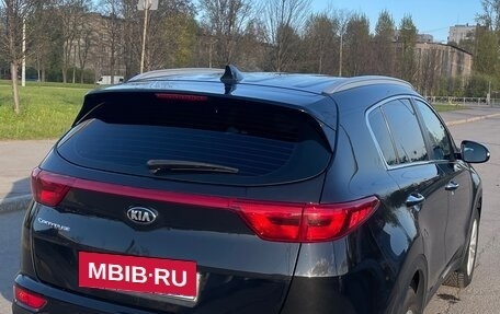 KIA Sportage IV рестайлинг, 2017 год, 1 800 000 рублей, 4 фотография