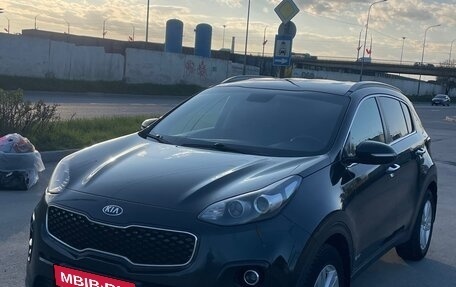 KIA Sportage IV рестайлинг, 2017 год, 1 800 000 рублей, 2 фотография