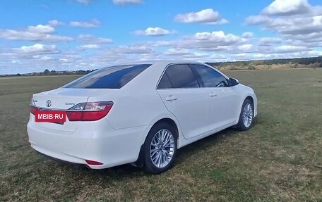 Toyota Camry, 2015 год, 1 887 000 рублей, 4 фотография