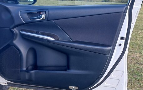 Toyota Camry, 2015 год, 1 887 000 рублей, 20 фотография