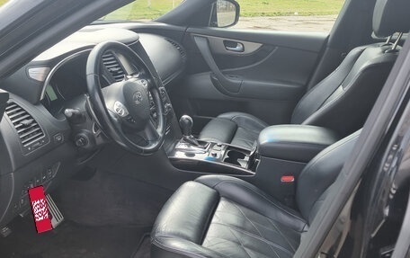 Infiniti QX70, 2014 год, 2 150 000 рублей, 9 фотография