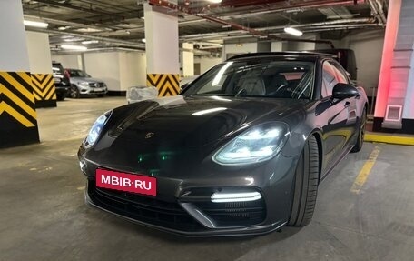 Porsche Panamera II рестайлинг, 2017 год, 9 100 000 рублей, 1 фотография