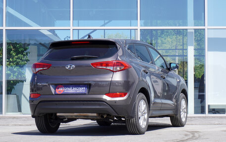 Hyundai Tucson III, 2018 год, 2 360 000 рублей, 5 фотография