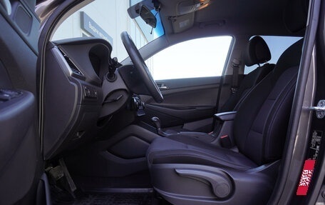 Hyundai Tucson III, 2018 год, 2 360 000 рублей, 9 фотография