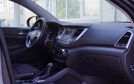 Hyundai Tucson III, 2018 год, 2 360 000 рублей, 19 фотография