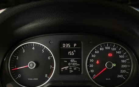 Volkswagen Polo VI (EU Market), 2011 год, 650 000 рублей, 14 фотография