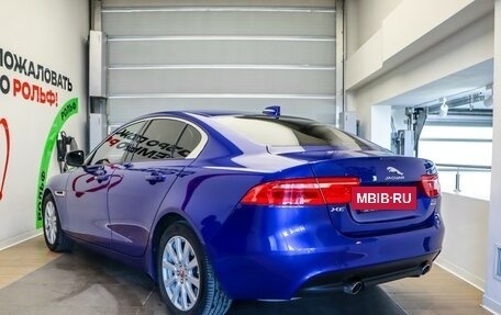 Jaguar XE I рестайлинг, 2018 год, 2 875 000 рублей, 6 фотография