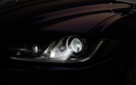 Jaguar XE I рестайлинг, 2018 год, 2 875 000 рублей, 27 фотография