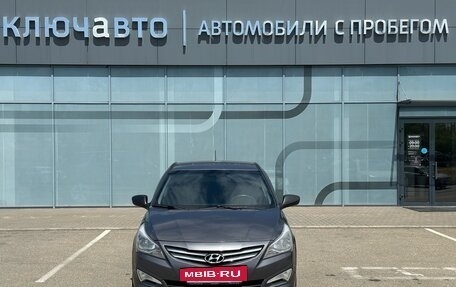 Hyundai Solaris II рестайлинг, 2015 год, 870 000 рублей, 3 фотография