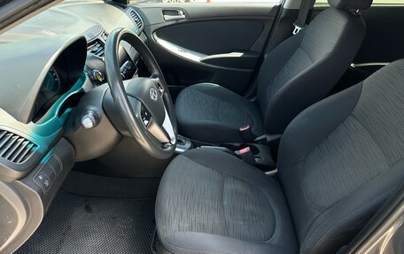 Hyundai Solaris II рестайлинг, 2015 год, 870 000 рублей, 30 фотография