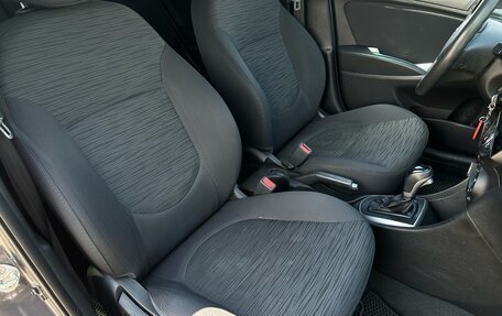 Hyundai Solaris II рестайлинг, 2015 год, 870 000 рублей, 33 фотография