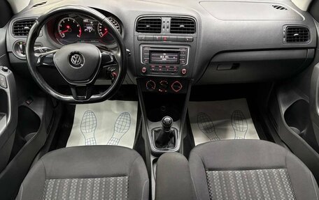 Volkswagen Polo VI (EU Market), 2015 год, 999 000 рублей, 8 фотография