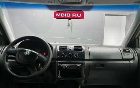 Skoda Fabia II, 2012 год, 550 000 рублей, 10 фотография