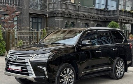 Lexus LX III, 2016 год, 3 фотография