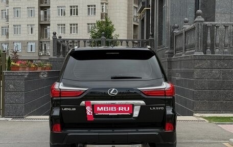 Lexus LX III, 2016 год, 4 фотография