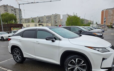 Lexus RX IV рестайлинг, 2017 год, 4 550 000 рублей, 13 фотография