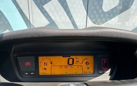 Citroen C4 Picasso II рестайлинг, 2008 год, 560 000 рублей, 10 фотография