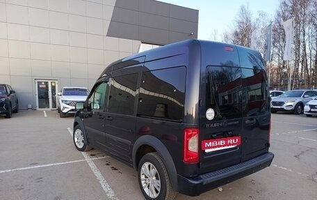Ford Tourneo Connect I, 2010 год, 635 000 рублей, 4 фотография