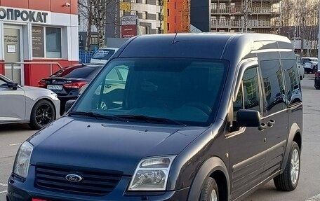 Ford Tourneo Connect I, 2010 год, 635 000 рублей, 2 фотография