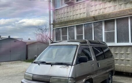Toyota MasterAce Surf, 1990 год, 300 000 рублей, 2 фотография
